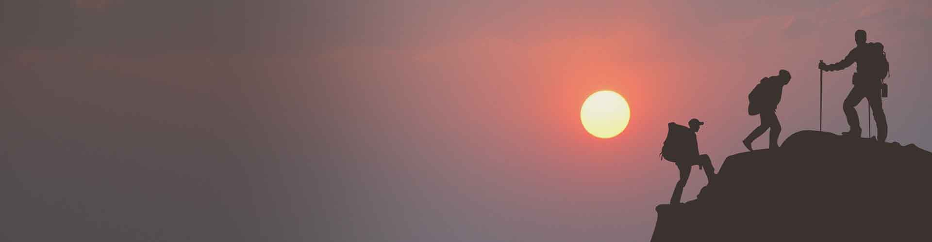 建立以價(jià)值創(chuàng)造和價(jià)值貢獻(xiàn)為核心的職業(yè)發(fā)展體系，為員工搭建管理+技術(shù)雙通道的發(fā)展通道，提供多元化發(fā)展路徑。